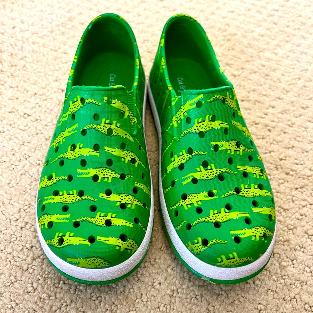 Like new Cat and Jack Crocodile Alligator Native-style shoes. Size 11